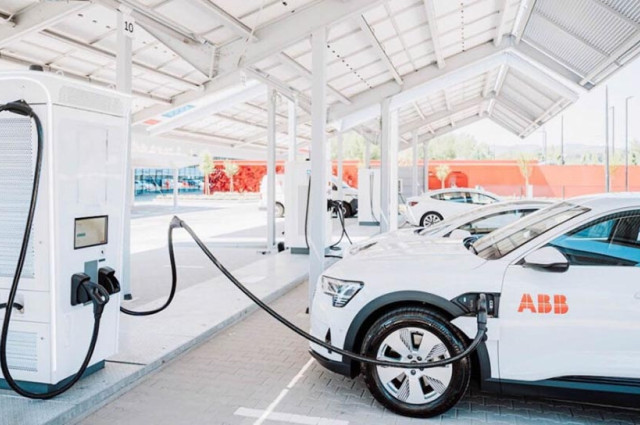 ¿Dónde quiero esperar? El negocio que las estaciones deberían encontrar en la carga eléctrica ¿Dónde quiero esperar? El negocio que las estaciones deberían encontrar en la carga eléctrica
