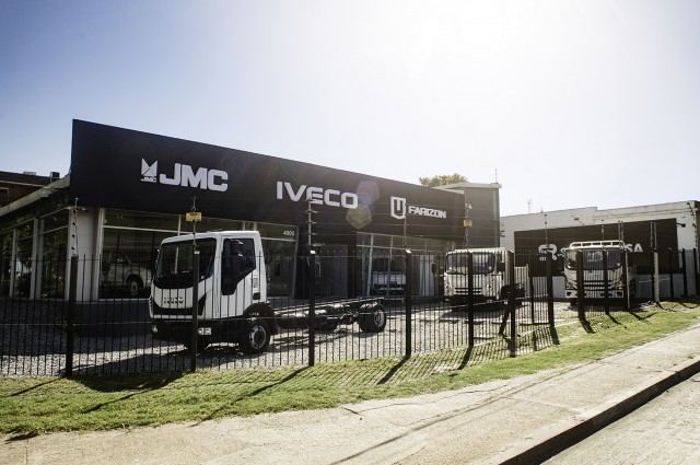 Santa Rosa abrió un nuevo local de utilitarios con las marcas JMC, IVECO y Farizon