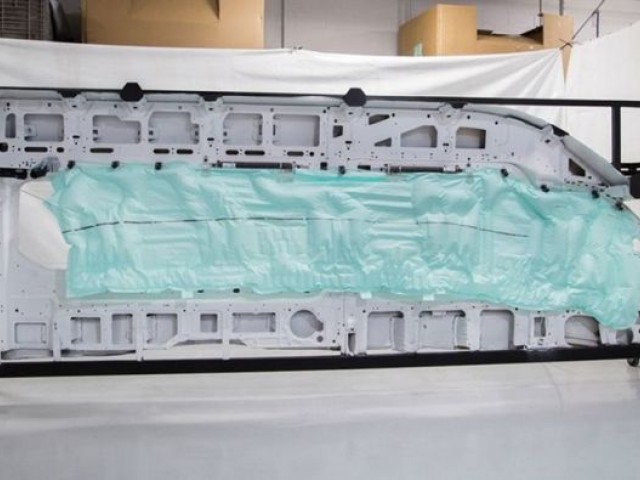 Ford prepara su airbag más grande para la Transit