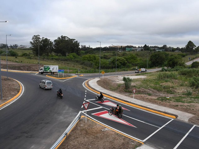 Se inauguró el intercambiador en ruta 5 y camino Eduardo Pérez