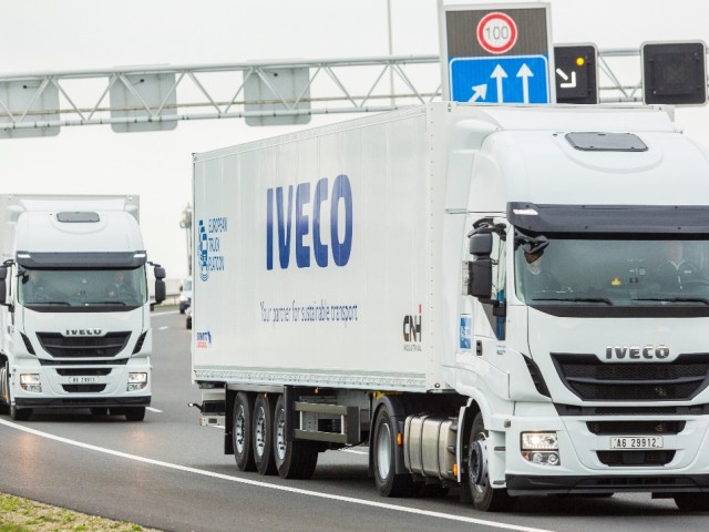 Iveco participará en el primer desafío mundial "Truck Platooning Challenge"