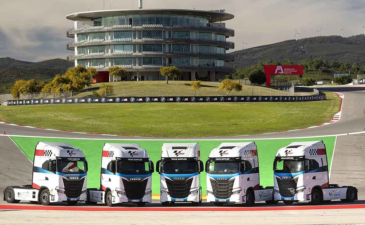 IVECO vuelve a convertirse en el proveedor oficial de camiones de MotoGP™