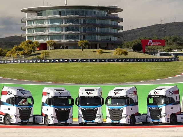 iveco-s-way-camion-oficial-del-motorgp-2023-1