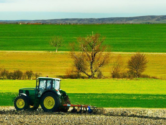 Venta de maquinaria agrícola en Argentina cayó 16% en el tercer trimestre