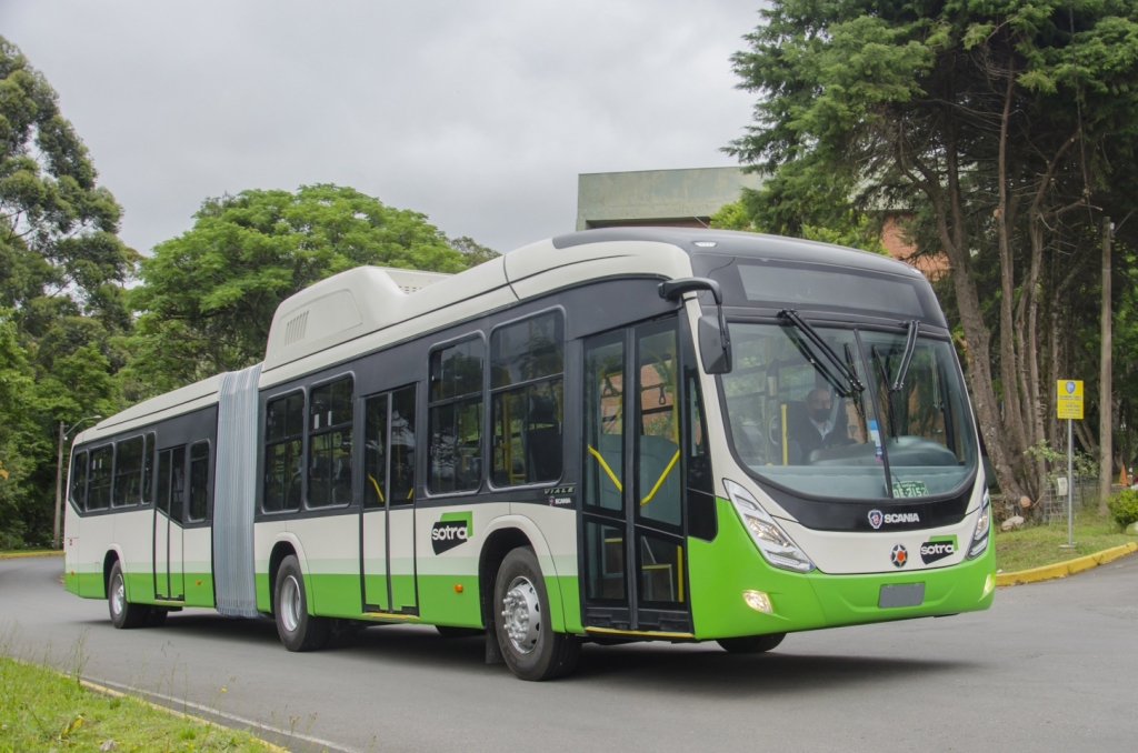 MARCOPOLO cierra sobre fin de año la mayor exportación de 2021 de 472 autobuses a ÁFRICA