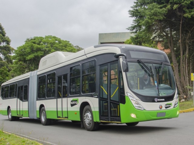 MARCOPOLO cierra sobre fin de año la mayor exportación de 2021 de 472 autobuses a ÁFRICA
