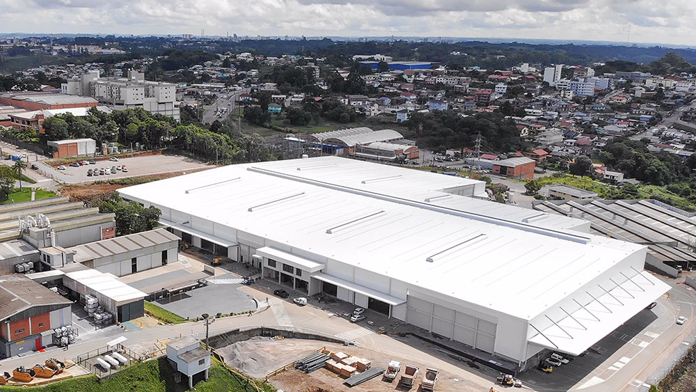 Marcopolo inaugura un nuevo centro  de fabricación en Ana Rech