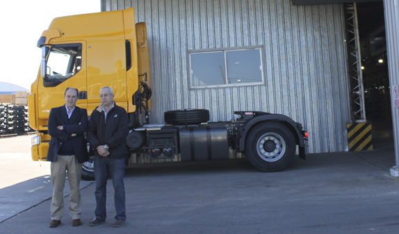 Frioband equipa los camiones Renault y Aeolus 