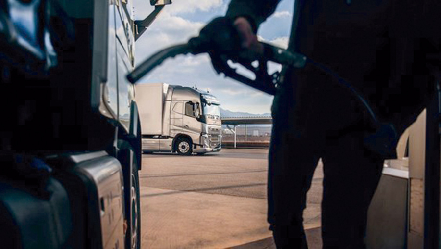 El Volvo FH con el nuevo I-Save reduce los costos de combustible hasta en un 7%