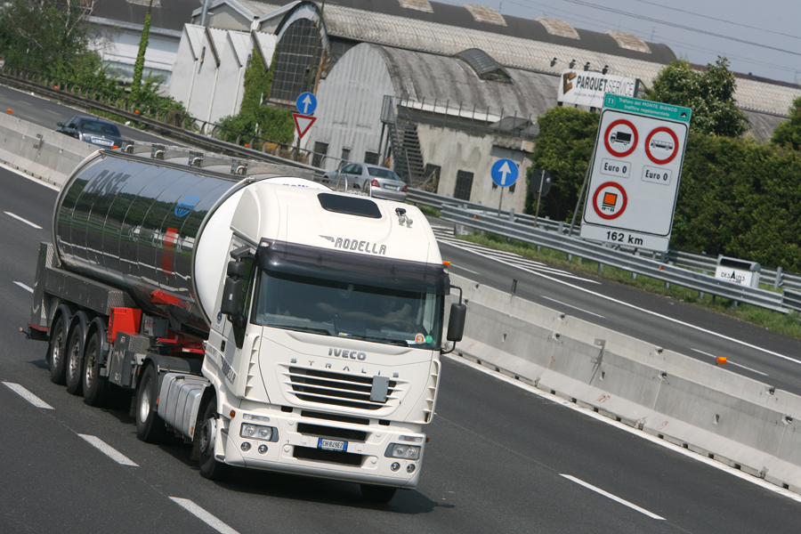 Las innovaciones tecnológicas ayudan a prevenir miles de accidentes en las autopistas europeas