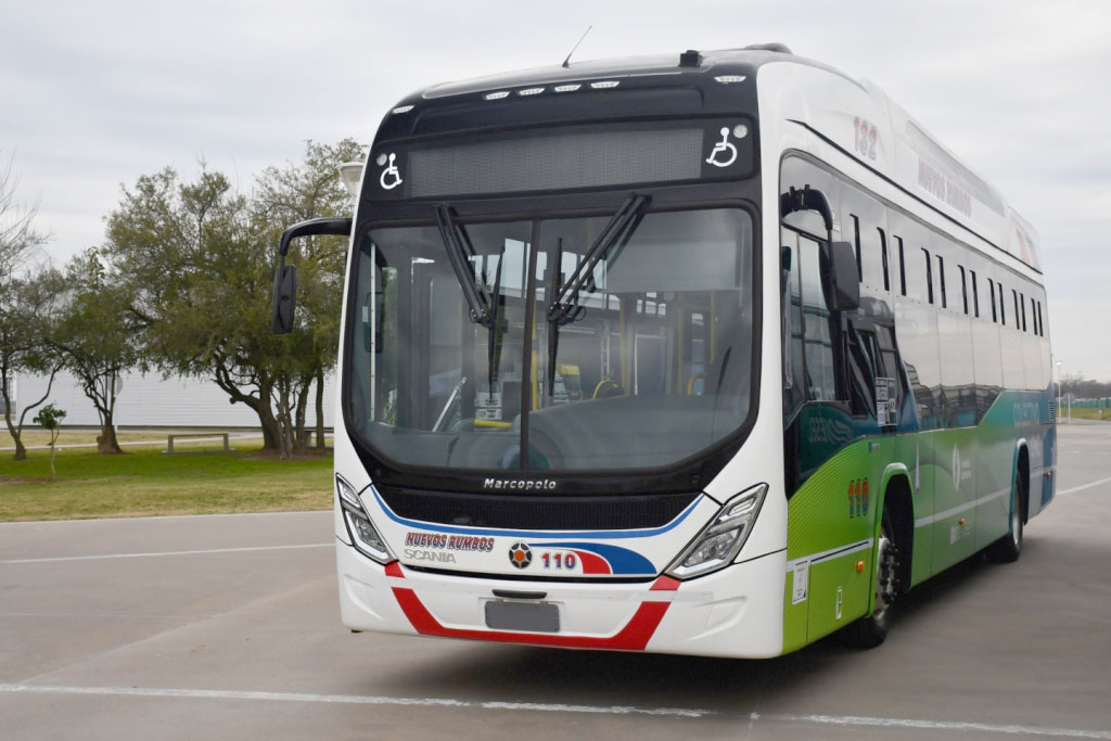 Marcopolo, en asociación con Scania, desarrolla un autobús urbano movido por GNC a Argentina