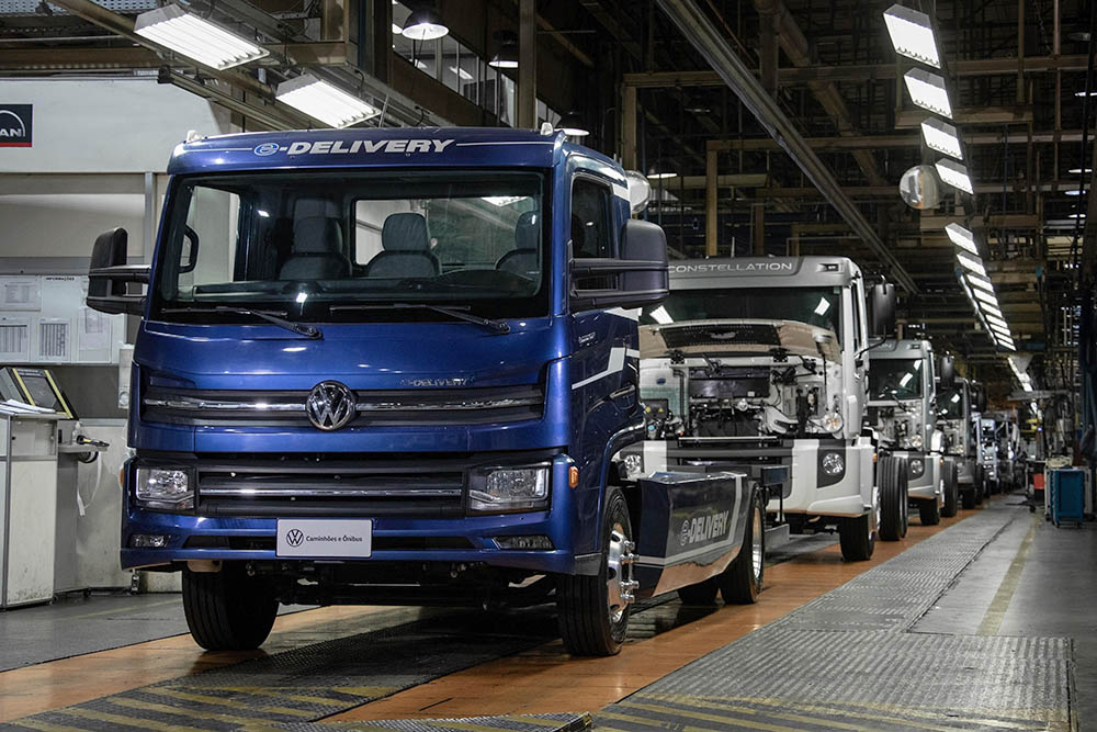 Un día histórico: VW Caminhões e Ônibus inicia la producción del E-DELIVERY